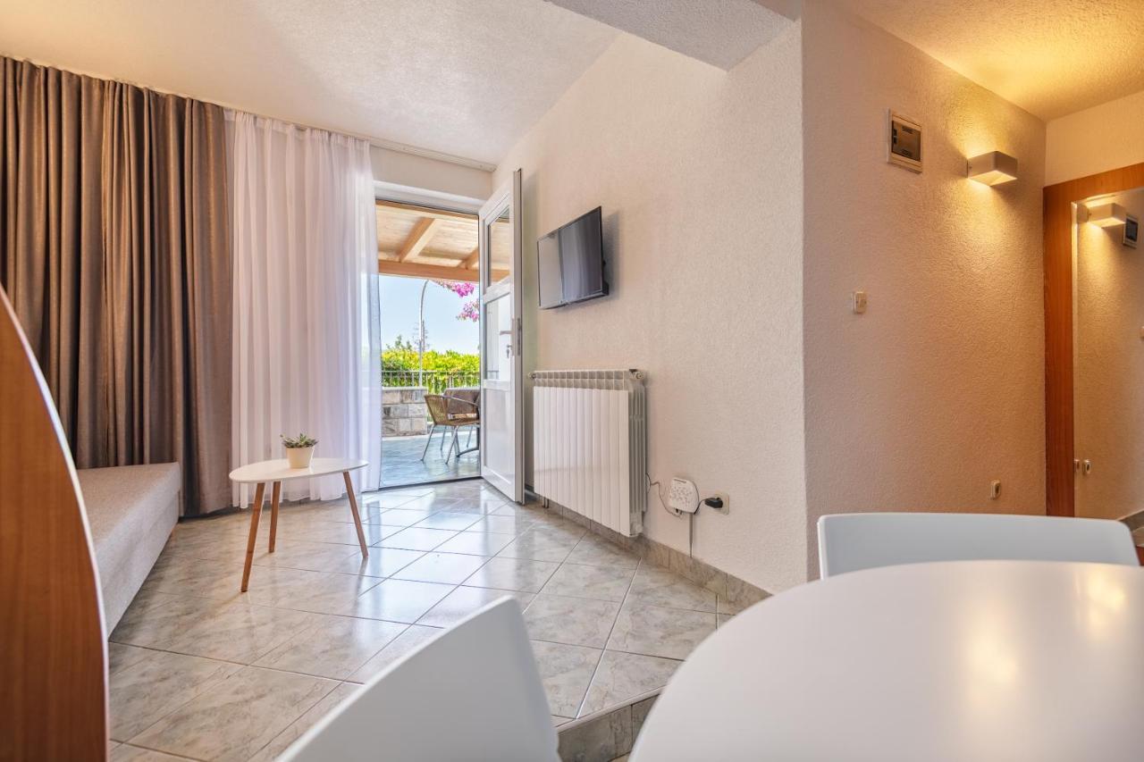 Apartments Tamaris Неум Экстерьер фото